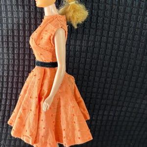 Ash Blonde Ponytail Midge Barbie Patented Body W Vintage Untagged Orange Dress NO Green