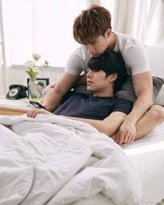 31 idées de Gays hommes gays hommes qui s embrassent homme gay