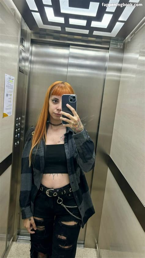 SerasCosplay Nude OnlyFans Leaks Fappening FappeningBook