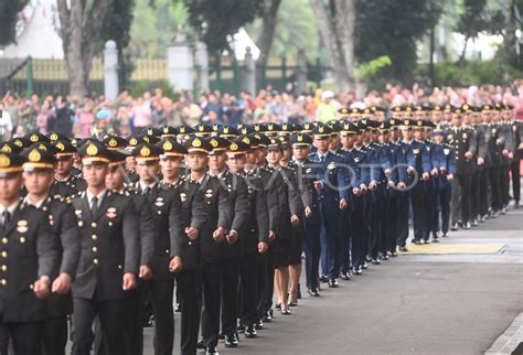 Upacara Prasetya Perwira Tni Polri Antara Foto