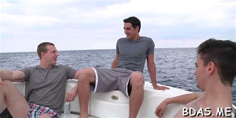 Gay Bedroom Romance Video 5 Tnaflix