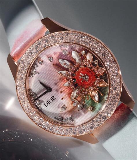 Những mẫu đồng hồ nữ độc đáo sẽ trở thành hot trend 2024 Báo Phụ Nữ