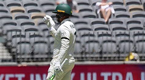 Pak Vs Aus Usman Khawaja Wears Black Armband To Register Protest