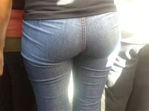 El Culo De Laura R XVIDEOS