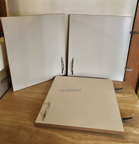 Три врати на шкафа, Кухненски шкаф, изработен от дърво Шкаф | Мебели за ...