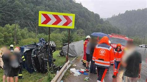 Accident Ntre Un Microbuz I Un Tir Pe Dn A Fost Activat Planul