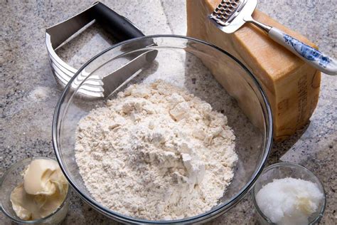 Substitute Cake Flour for All-Purpose Flour: Is It Possible? - Substitute Cooking