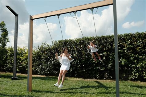 Качели детские уличные Sw-001 от производителя Кенгуру.Про