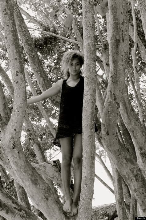 Beyonce Wears A Bikini No Makeup On Vacation With Blue Ivy And Jay Z Huffpost Entertainment