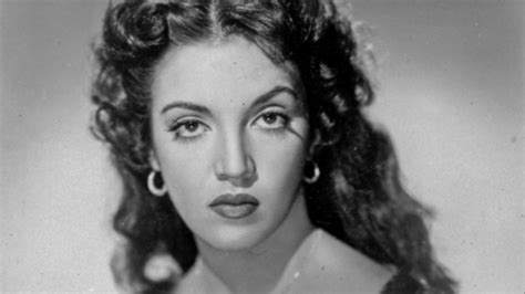 Ella es la diva del cine de oro mexicano que sin saber inglés conquistó