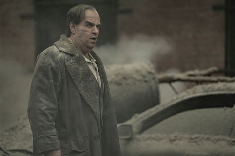 Colin Farrell Talks Prosthetically Baring It All For His Penguin Nude Scene