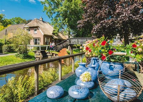 Độc đáo Ngôi Làng Giethoorn Không Có đường đi ở Hà Lan