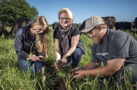 Rawlins Endowed Professorship In Environmental Literacy This Way To