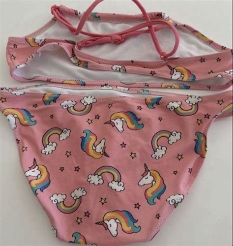 Bikini mit Einhorn Print Grösse Neu gemäss Beschreibung in