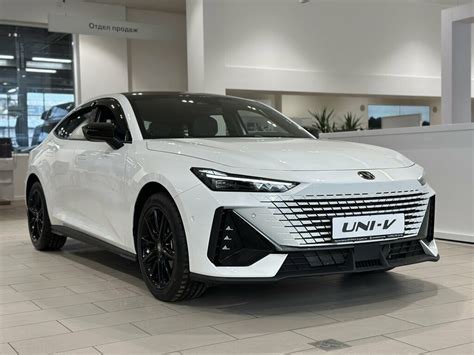 Купить новый Changan UNI-V 2022-н.в. 1.5 AMT (181 л.с.) бензин робот в ...