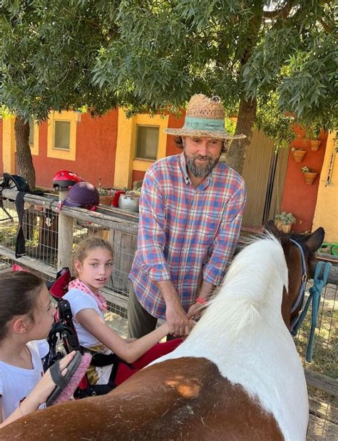 Fi Equinoterapia Escoles Especials Llar De Sant Josep