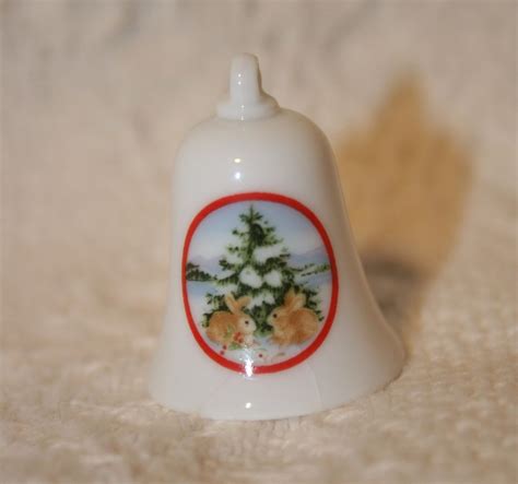 Christmas Hallmark Ornament Collector S Thimble Bells Series Set Of 4 1990 1993 Ebay