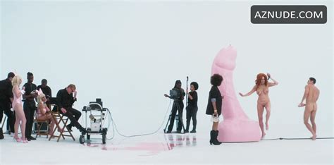 SOPHIE EVANS Nude AZNude