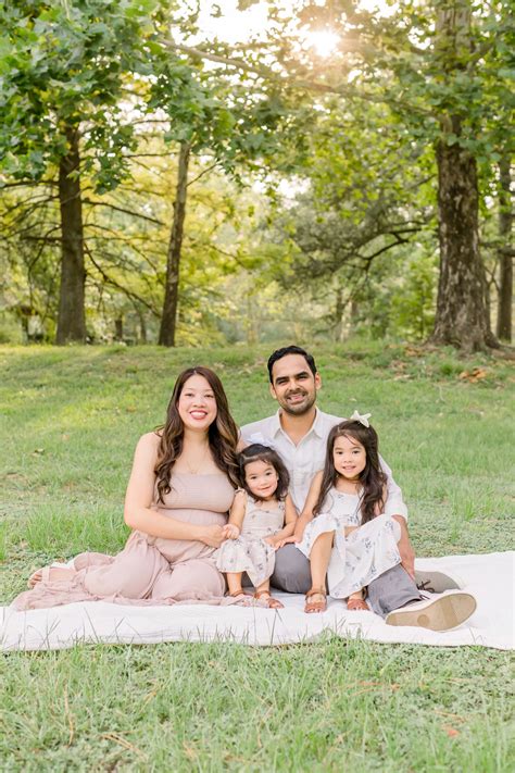 Cypress Family Maternity Session | Cypress Maternity Photographer