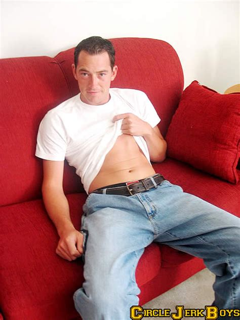 Amateur Guy Undressing And Posing Porn Pictures XXX Photos Sex Images PICTOA