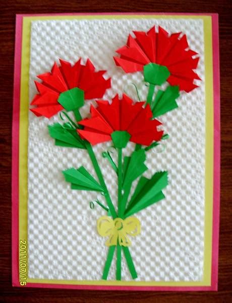 Гвоздика из бумаги своими руками: мастер-класс с фото и видео