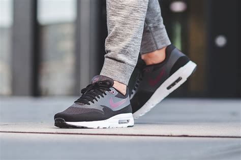 Nike Air Max 1 Ultra Essential Night Maroon Sneaker Bar Detroit