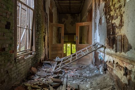 Abandoned Detroit | Freaktography | Urban Exploring