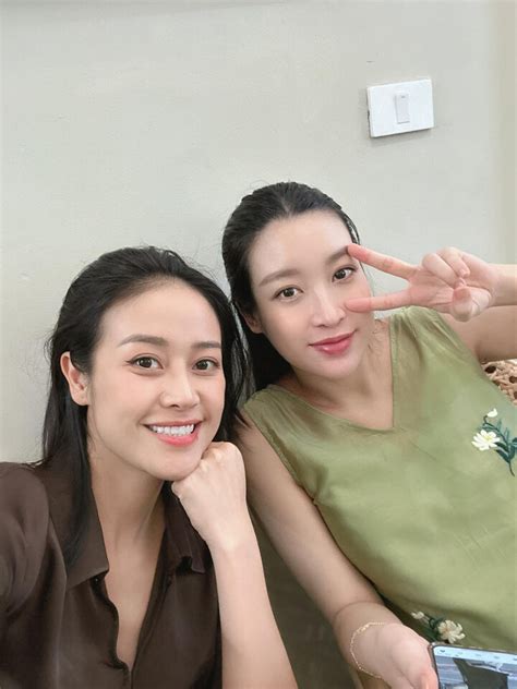 Sao Việt 13 6 Hoa hậu Nguyễn Thị Huyền khác lạ Hoàng Thuỳ nóng bỏng với bikini