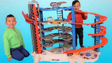 Biggest Hot Wheels Super Ultimate Garage Playset Unboxing Fun With Ckn Toys Artofit