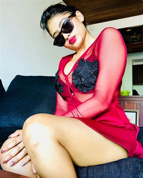 Piumi Hansamali New Hot Photo Collection New Upcoming Photoshoot