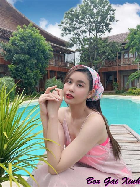 Hình ảnh Trương Quỳnh Anh xinh đẹp sexy bikini