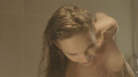 Naked Claire Keim In La Nouvelle Blanche Neige