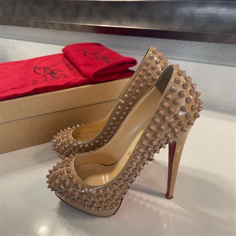 Christian Louboutin Alti Spike Nude Patent Leather Pu Gem