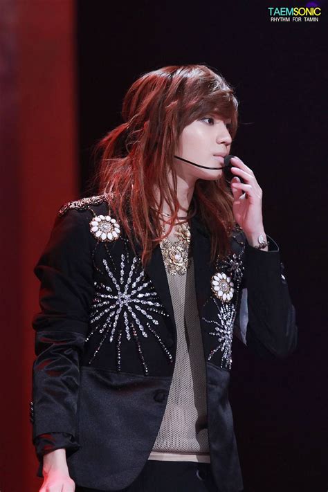 10 Male K Pop Idols You Forgot Had Long Hair Koreaboo Taemin Long