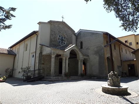 Santuario Di Fonte Colombo Rieti Ri