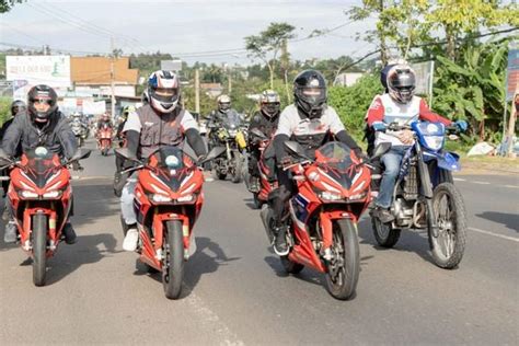 honda biker rally da lat  hanh trinh dang nho head son minh