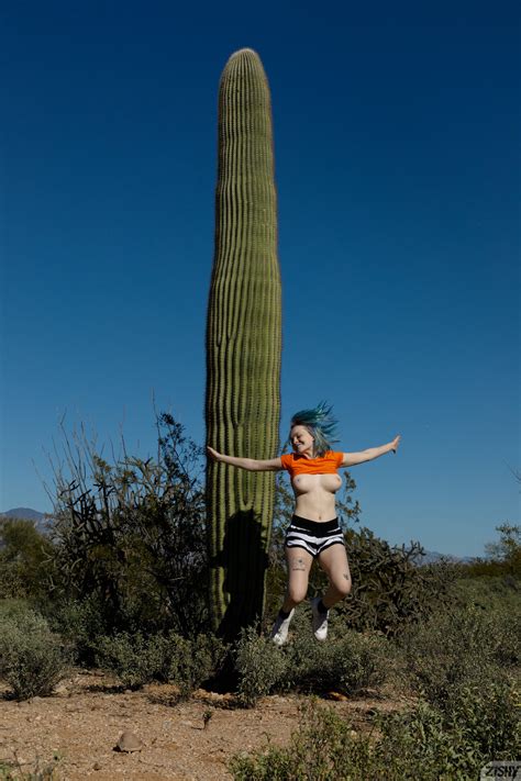 Vonnie Bean Nude Desert Oranges Vonnie Bean Nude Zishy Porn Pic