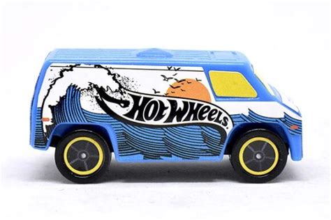 ホットウィールのチョコエッグ 年版Zainiバージョンレビュー Hot Wheels 情報まとめ ホットウィール にわかマニア