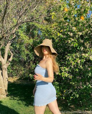 Natalie Friedman Nataliefriedman Natcomedy Nude OnlyFans NudoStar TV