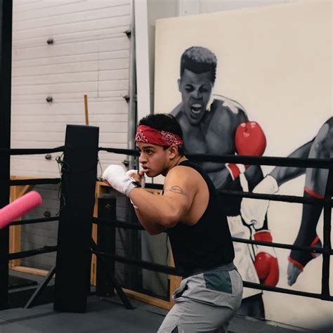 Mauricio Vazquez - YouTube 