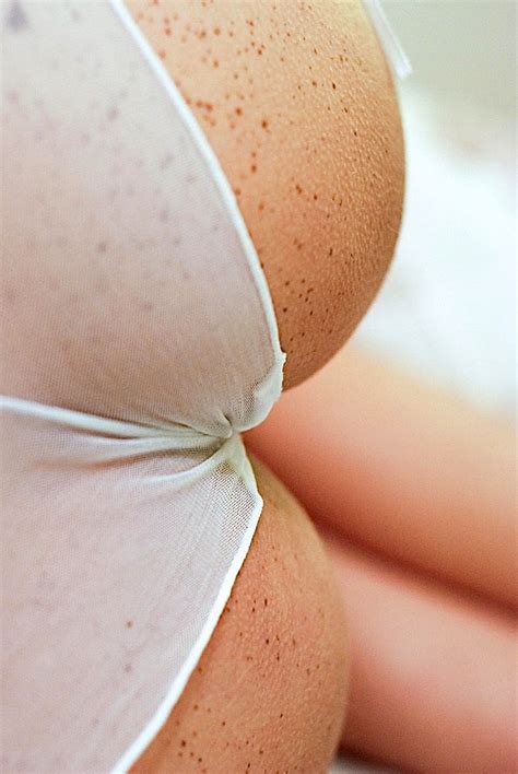 Frexy Butt Porn Photo