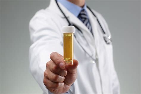 7 Warna Urine Dan Artinya Yang Perlu Diketahui Alodokter