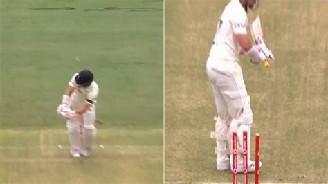 Mitchell Starc Wicket M Starc Dismisses Rory Burns To Pick First Ball