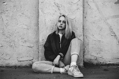 Billie Eilish La Pop Star Embryonnaire