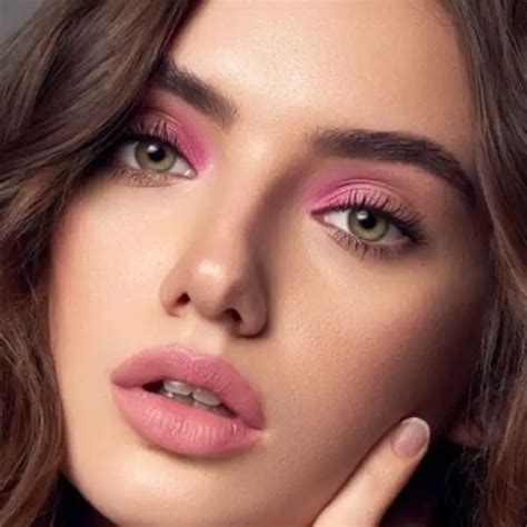 Beautiful Nude Makeup Looks Women Fashion Nova