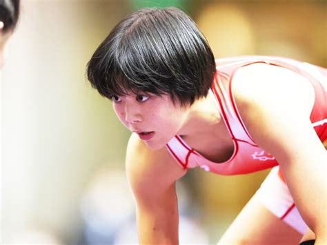 レスリングの未来がここにある。19歳の藤波朱理は「106連勝」、23歳の絶対女王・須﨑優衣を追いかける Web Sportiva スポルティーバ