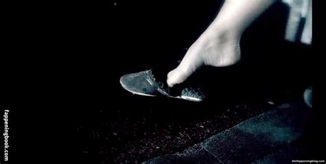 Jennifer Love Hewitt Nude The Fappening Photo 1420153 FappeningBook