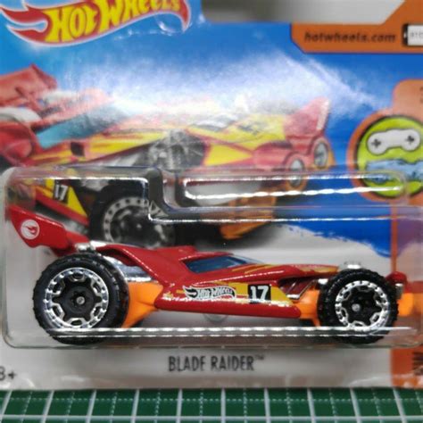 Hot Wheels Blade Raider Regular Treasure Hunt Rth Hw Digital Circuit Short