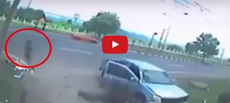 Watch Womans Soul Leaving Her Body Moments After Fatal Crash Caught