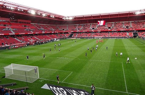 stade du hainaut history capacity  significance